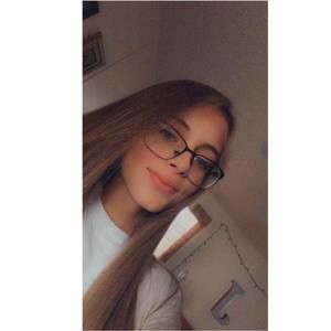 Meet your Posher, Janelle